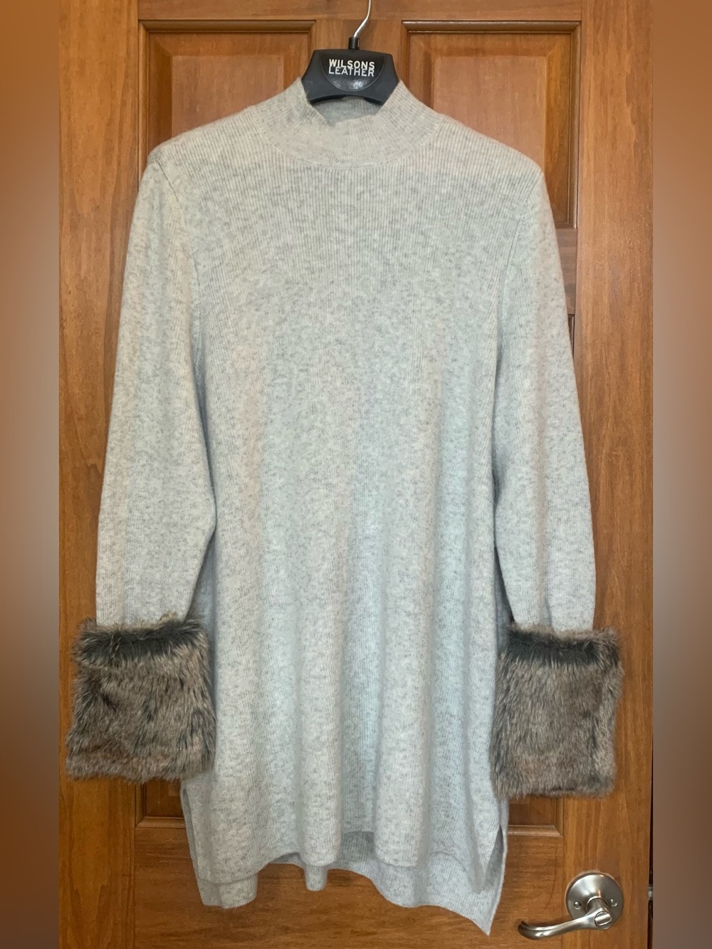 Lane Bryant x Girl With Curves Tunic Mock Neck Sweater Faux Fur Cuffs 18/20
